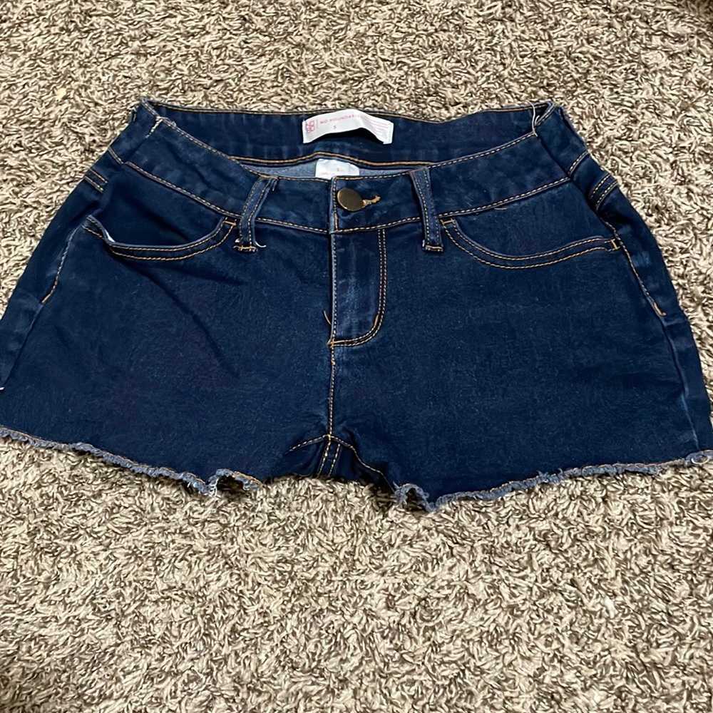 NOBO Booty denim shorts